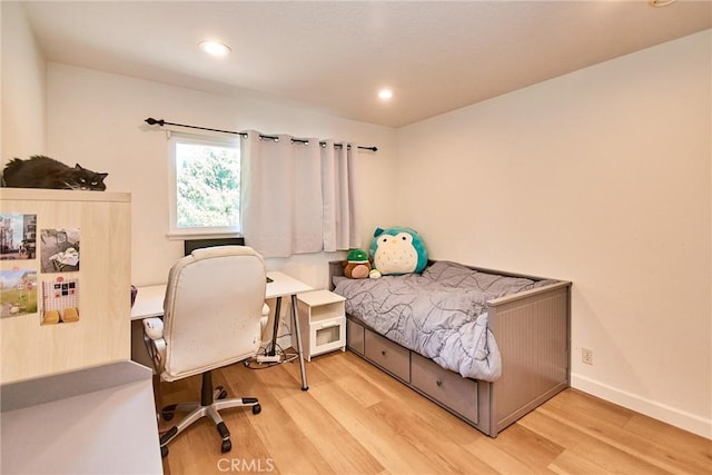 5574 Elsinore Ave, Buena Park, CA 90621 - bedroom featuring wood finished floors, a desk, and recessed lighting