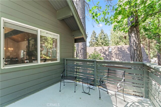 1016 Berne Dr, Crestline, CA 92325 - view of balcony