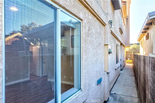 1742 Hanscom Dr, South Pasadena, CA 91030 - view of side of property with stucco siding