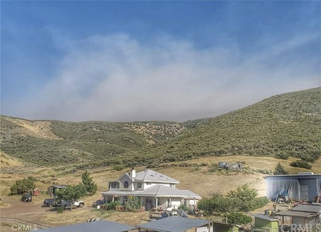 38810 Rogers Creek Rd, Palmdale, CA 93551 - mountain view