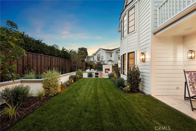 1963 Port Edward Pl, Newport Beach, CA 92660 - fenced backyard with a patio area