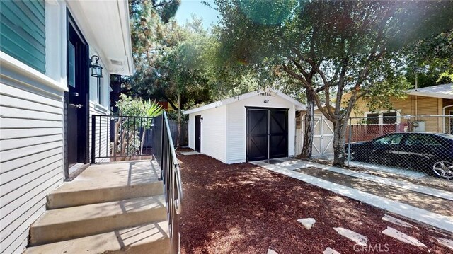 243 N Verdugo Rd, Glendale, CA 91206 - view of yard with a shed