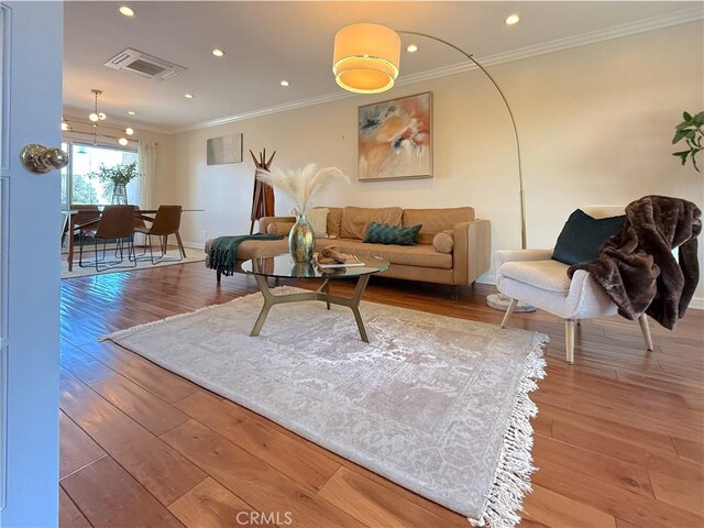 2662 E 2nd St Unit F3, Long Beach, CA 90803 - photo 1