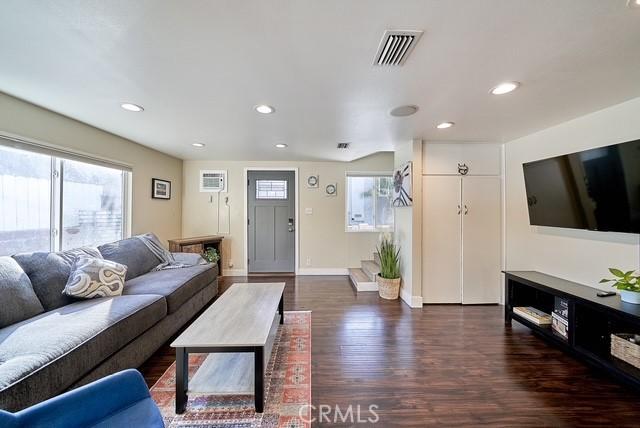 4117 E Theresa St, Long Beach, CA 90814 - photo 12