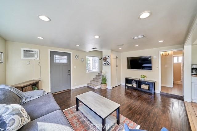 4117 E Theresa St, Long Beach, CA 90814 - photo 13