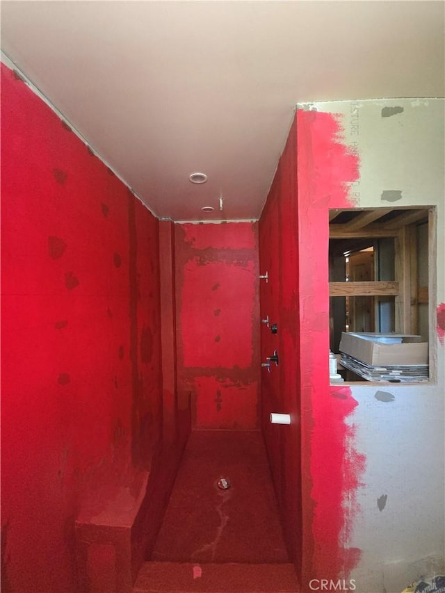 30607 Live Oak Dr, Running Springs, CA 92382 - view of corridor