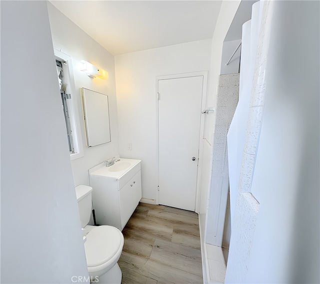 919 N Onondaga Ave, Anaheim, CA 92801 - photo 6
