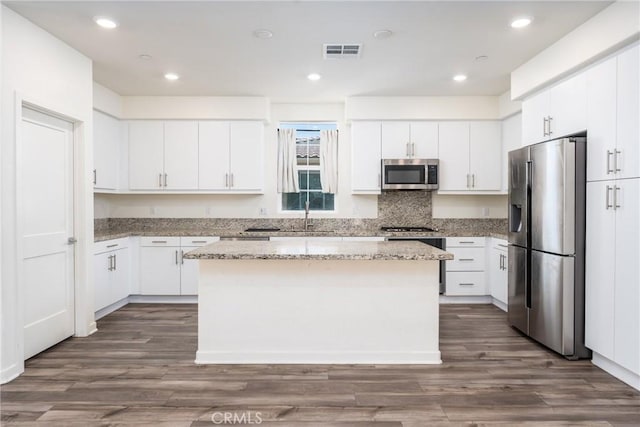 8276 Traveller St, Chino, CA 91708 - photo 9