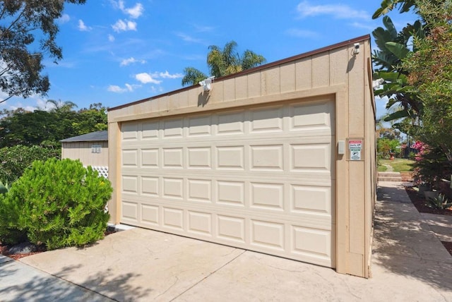 139 Parnassus Cir, Oceanside, CA 92054 - view of detached garage