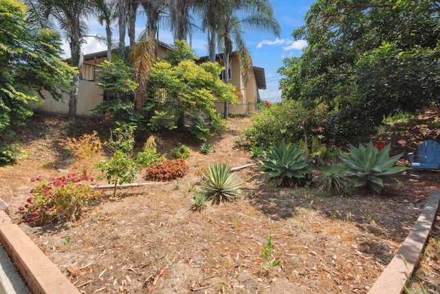 139 Parnassus Cir, Oceanside, CA 92054 - view of yard