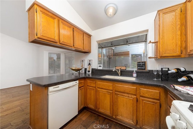 22445 Kinross Ln, Moreno Valley, CA 92557 - photo 9