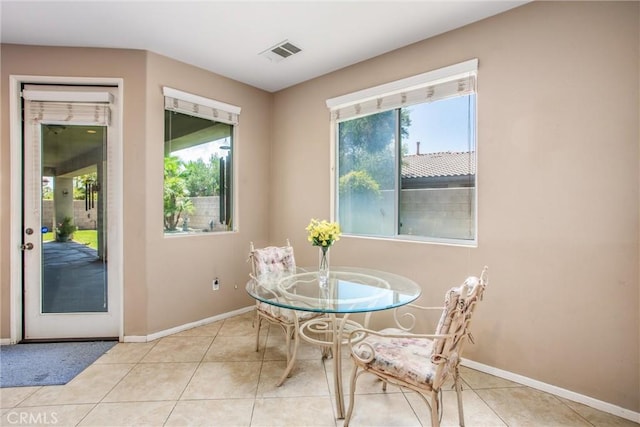 83315 Stagecoach Rd, Indio, CA 92203 - dining area featuring baseboards and light tile patterned flooring
