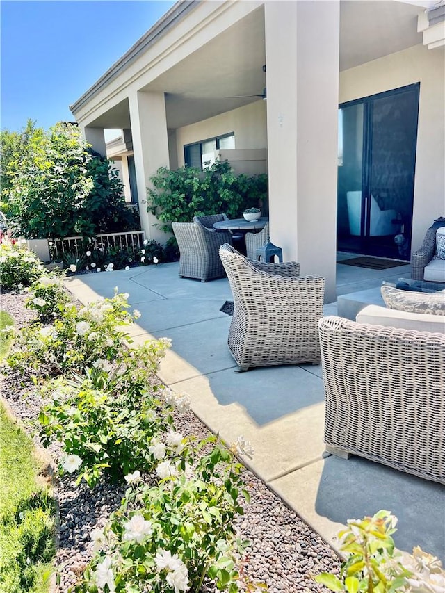 76376 Sweet Pea Way, Palm Desert, CA 92211 - view of patio