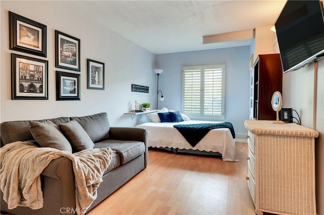 747 Highland View Dr, Corona, CA 92882 - bedroom featuring light wood finished floors
