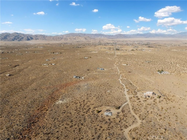 712 Custer Ave, Lucerne Valley, CA 92356 - photo 6