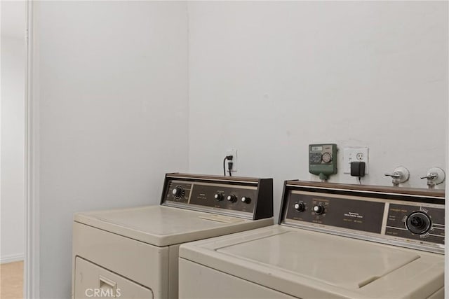38953 Foxholm Dr, Palmdale, CA 93551 - washroom featuring separate washer and dryer
