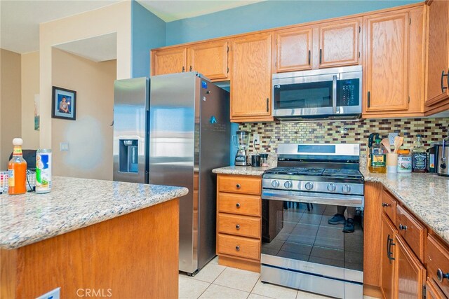 605 Wildrose Cir, San Jacinto, CA 92582 - photo 9
