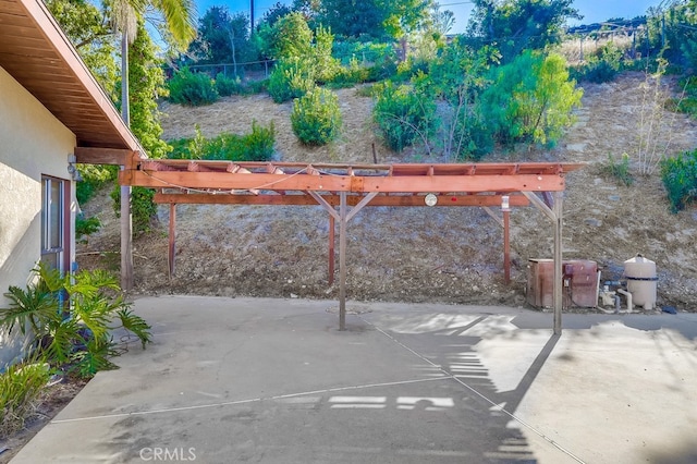 27909 Alaflora Dr, Rancho Palos Verdes, CA 90275 - view of patio featuring a pergola