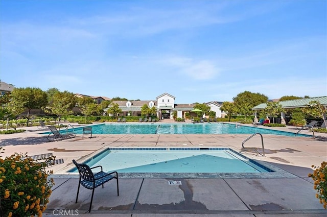 22517 Skipping Stone Dr, Saugus, CA 91350 - community pool featuring a patio area