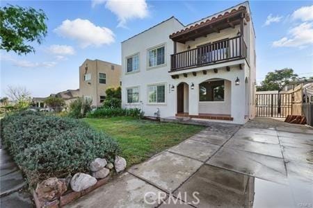 2111 S Bronson Ave, Los Angeles, CA 90018 - photo 2