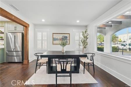 2111 S Bronson Ave, Los Angeles, CA 90018 - photo 6