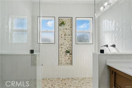2111 S Bronson Ave, Los Angeles, CA 90018 - photo 38