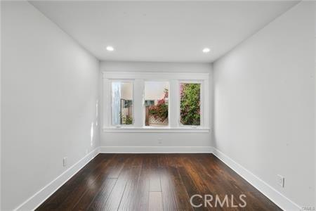 2111 S Bronson Ave, Los Angeles, CA 90018 - photo 18