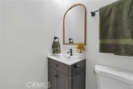 2111 S Bronson Ave, Los Angeles, CA 90018 - photo 19