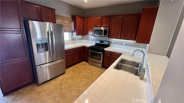 16726 Hastings Pl, Victorville, CA 92395 - photo 5