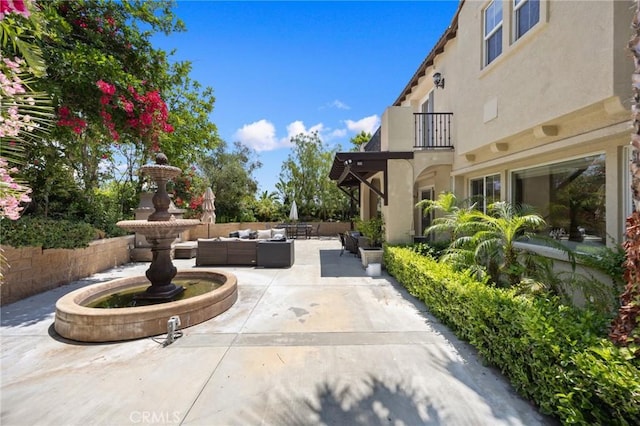 5231 Flora Ct, Rancho Cucamonga, CA 91739 - view of property's community with outdoor lounge area and a patio