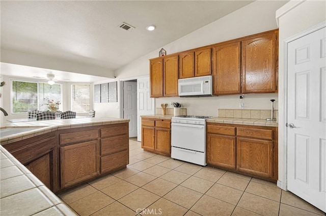 12015 Pecos Rd, Apple Valley, CA 92308 - photo 5