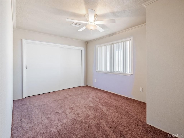 7423 Palomar Ave, Yucca Valley, CA 92284 - unfurnished room with carpet floors and ceiling fan