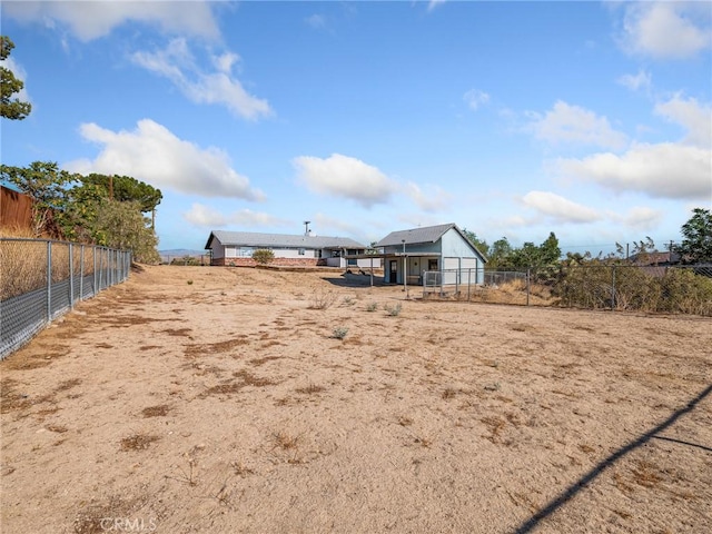 7423 Palomar Ave, Yucca Valley, CA 92284 - view of yard