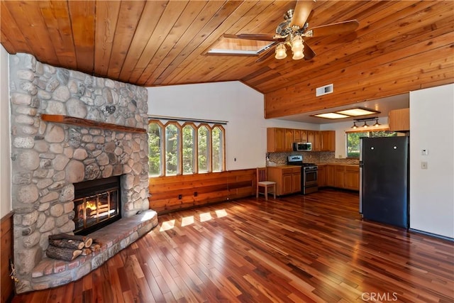 489 Dorn Dr, Crestline, CA 92325 - photo 6