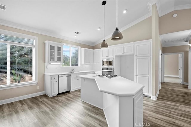 735 Royal Oaks Dr, Redding, CA 96001 - photo 10