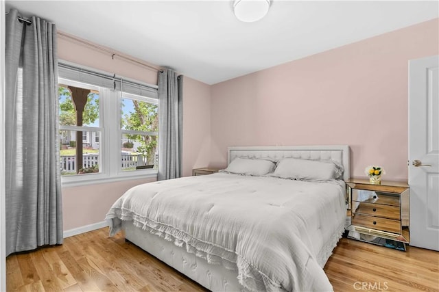 3348 Burritt Way, La Crescenta, CA 91214 - bedroom with wood finished floors