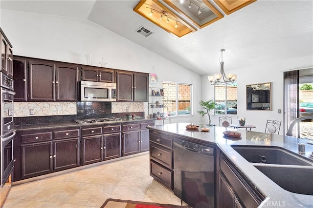 17809 Branding Iron Rd, Apple Valley, CA 92307 - photo 17