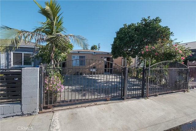 2534 E 127th St, Compton, CA 90222 - photo 1