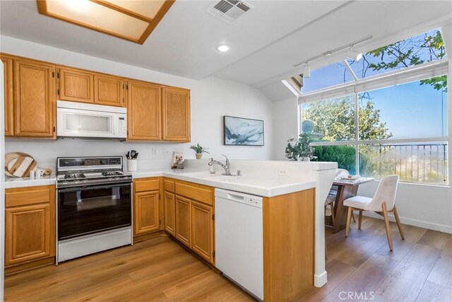 25534 Hemingway Ave Unit B, Stevenson Ranch, CA 91381 - photo 18