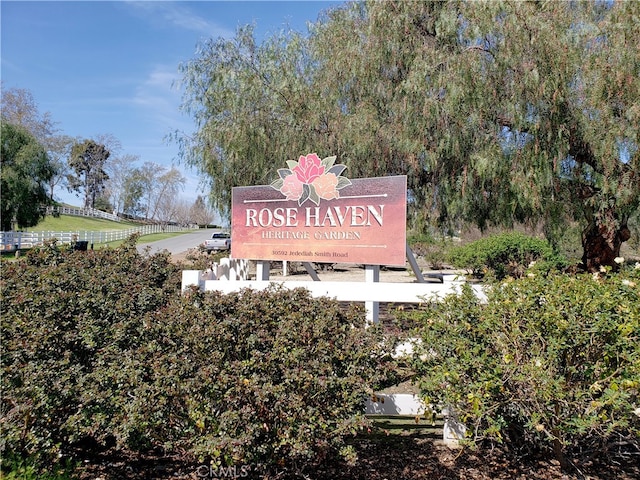 45211 Tioga St, Temecula, CA 92592 - view of community sign