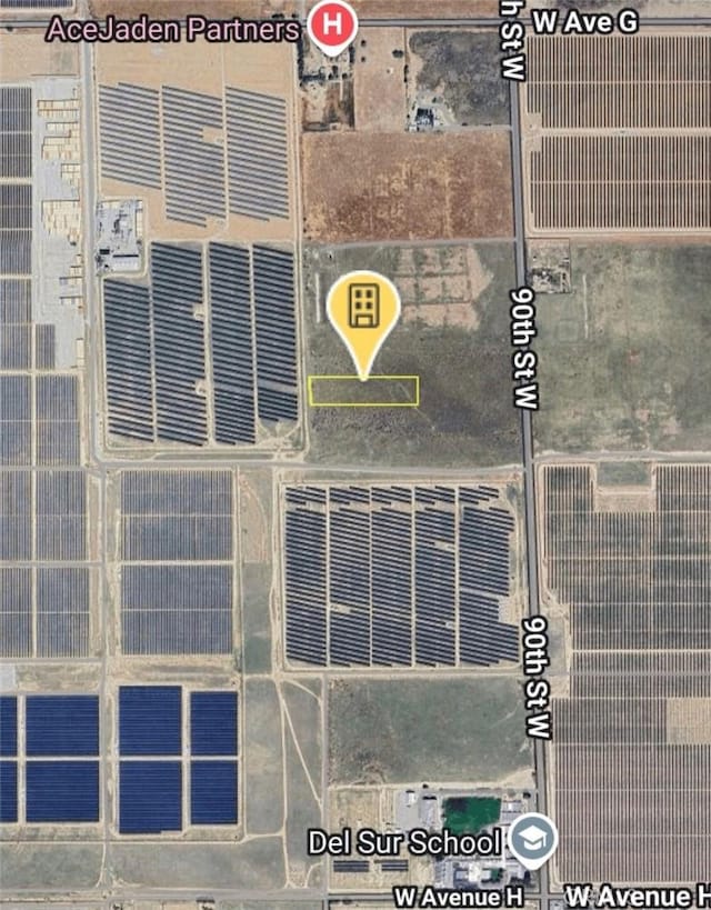92 W W Ave G, Lancaster, CA 93536