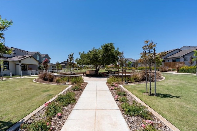 253 Peters Ln S, Madera, CA 93636 - view of home's community with a residential view and a yard