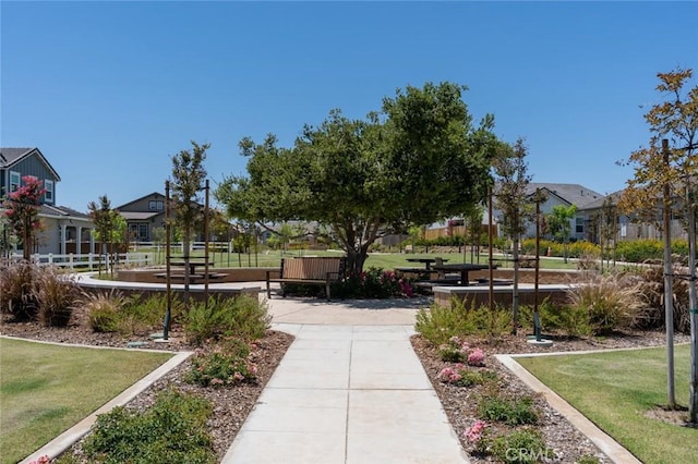 253 Peters Ln S, Madera, CA 93636 - view of community with a yard and a residential view