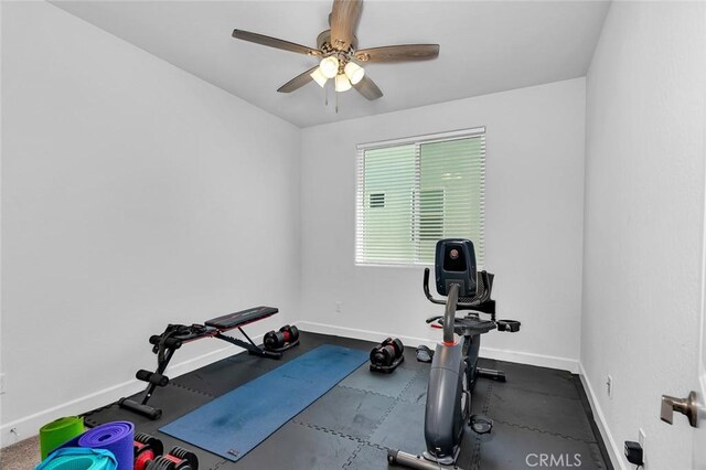 253 Peters Ln S, Madera, CA 93636 - workout area with baseboards and a ceiling fan