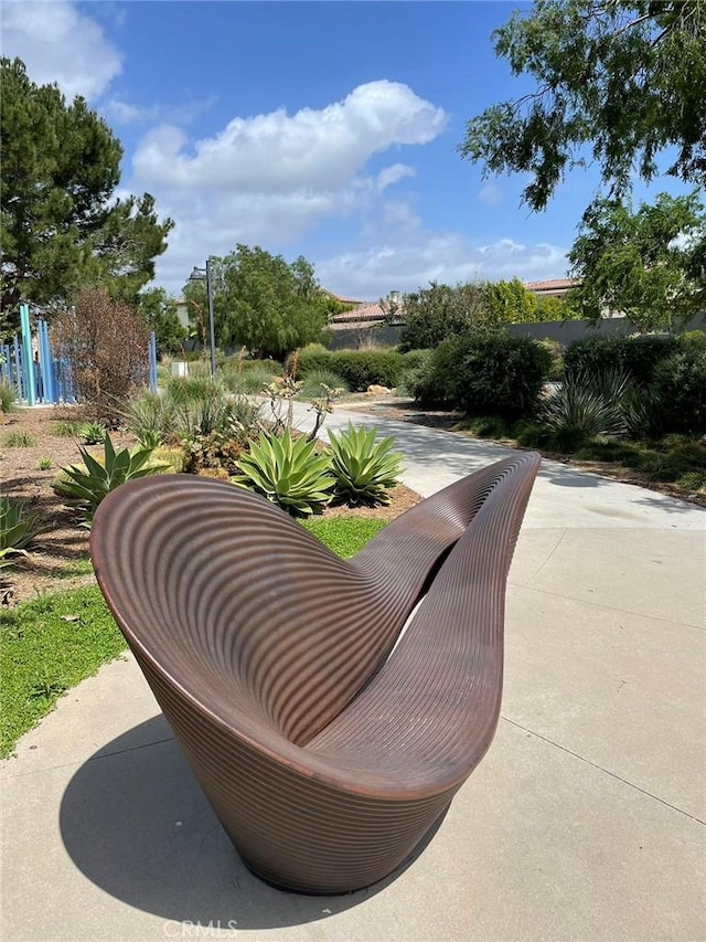 814 Beacon, Irvine, CA 92618 - view of property's community