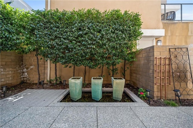 814 Beacon, Irvine, CA 92618 - view of patio