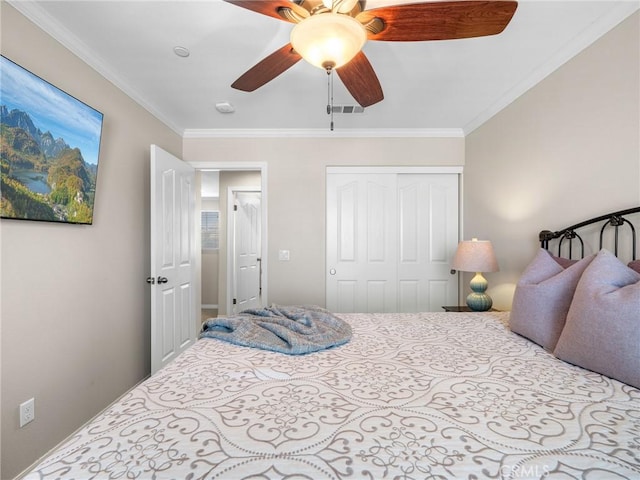 18387 Evening Primrose Ln, San Bernardino, CA 92407 - carpeted bedroom featuring ornamental molding, a closet, and a ceiling fan