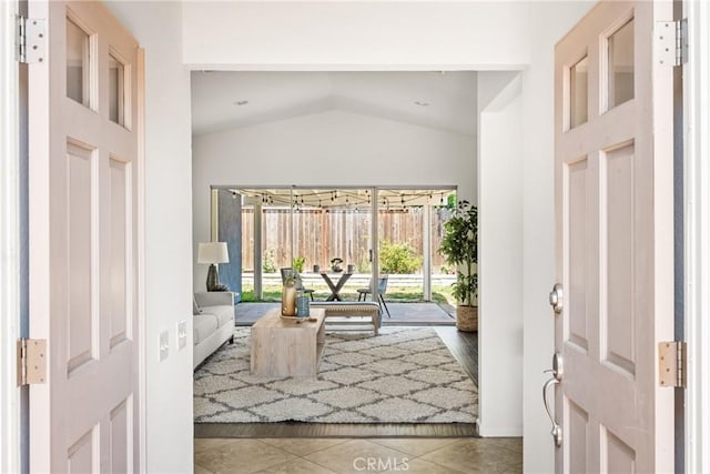 22811 Fortuna Ln, Mission Viejo, CA 92691 - tiled entryway featuring vaulted ceiling