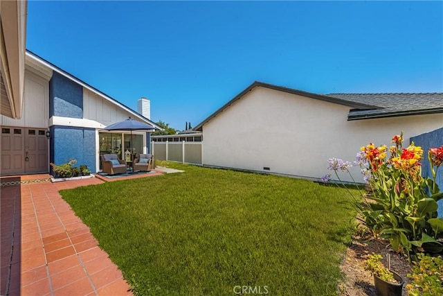 22811 Fortuna Ln, Mission Viejo, CA 92691 - view of yard featuring an outdoor living space and a patio area
