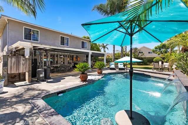 1110 Norcrest St, Corona, CA 92878 - outdoor pool featuring a patio area and outdoor dining area